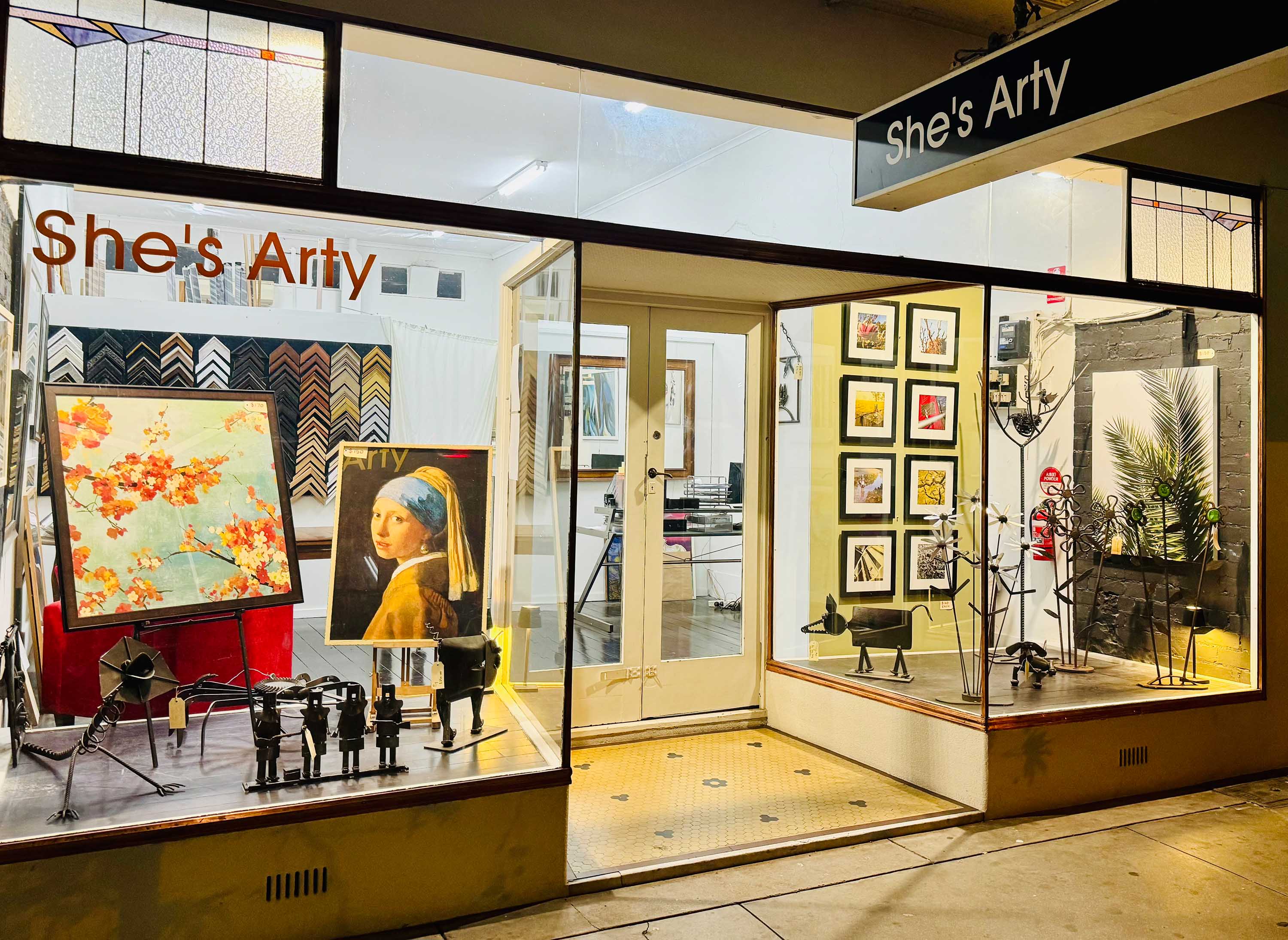 She's Arty Benalla shop front